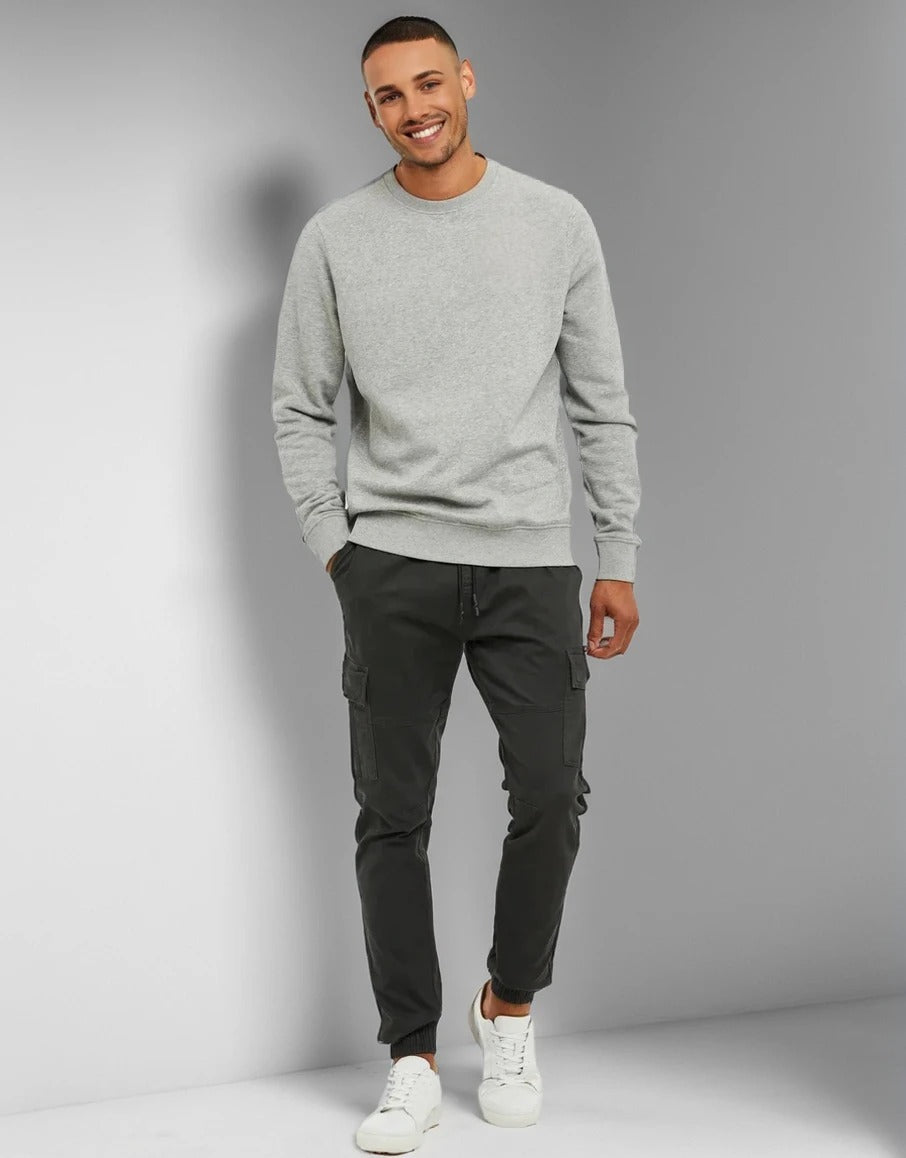 Men's Crew Neck Sweater In Grey